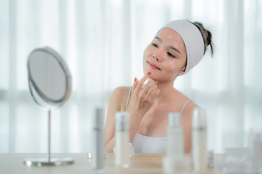 5 Reasons to Incorporate a Radiance Mist into Your Skincare Routine